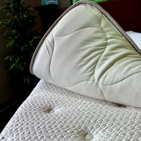 Stumptown Luxe Topper