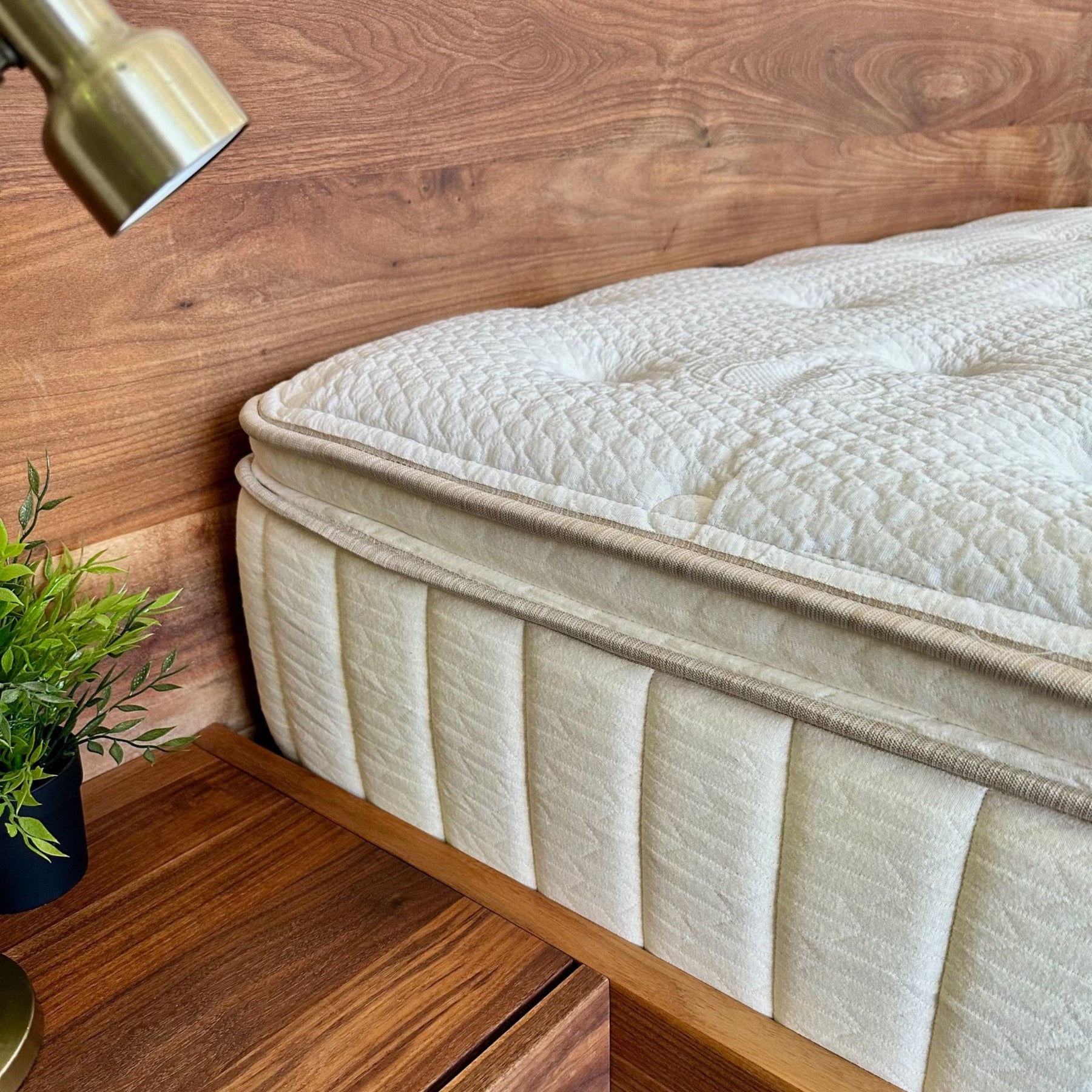Stumptown RV Luxe Mattress 12”
